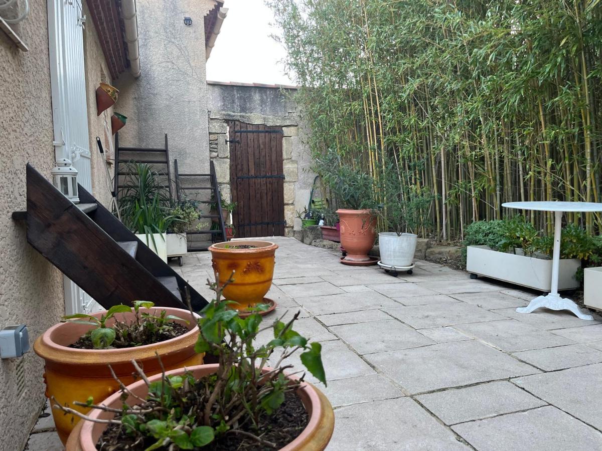 Villa Les Iris Sernhac Екстериор снимка